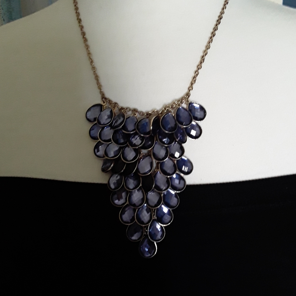 🔥Blue teardrop gem necklace